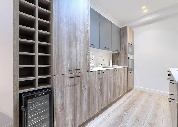 Near Museum Luxury By Next Stop * Bilbao