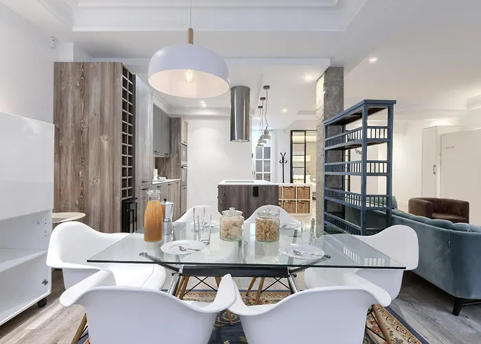 Near Museum Luxury By Next Stop Lejlighed