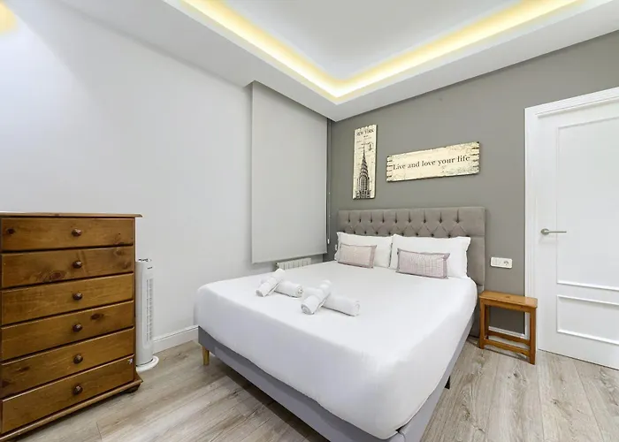 Near Museum Luxury By Next Stop Lejlighed