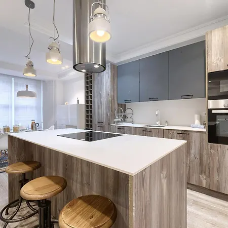 Near Museum Luxury By Next Stop Apartman Bilbao